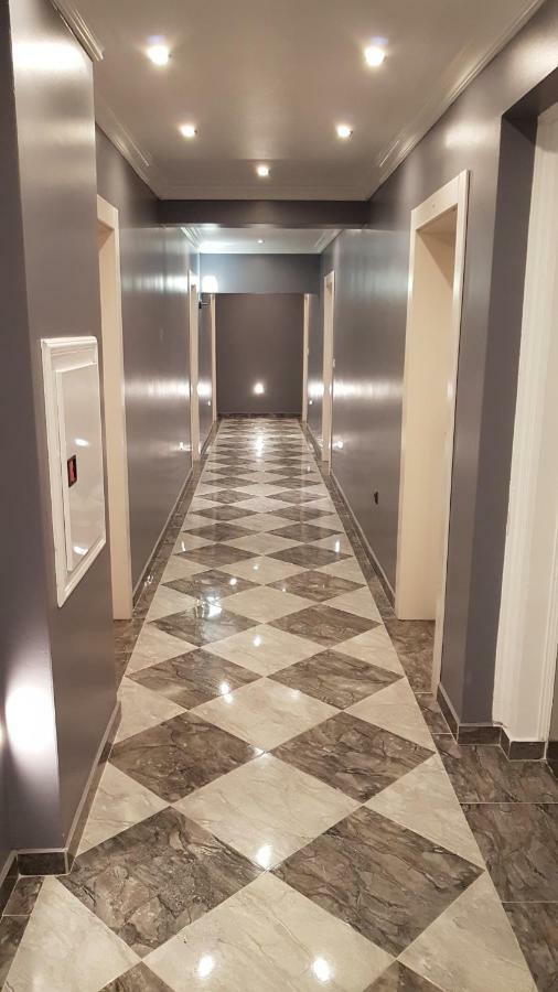 Riverside Vip Аpartments Aparthotel Slântsjev Brjag Eksteriør bilde